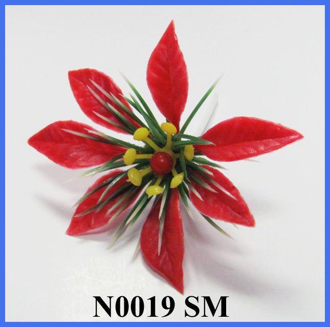 Sm Plastic Poinsettia