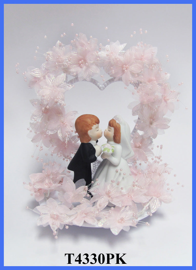 Kissing Sweetheart Ornament-Pink